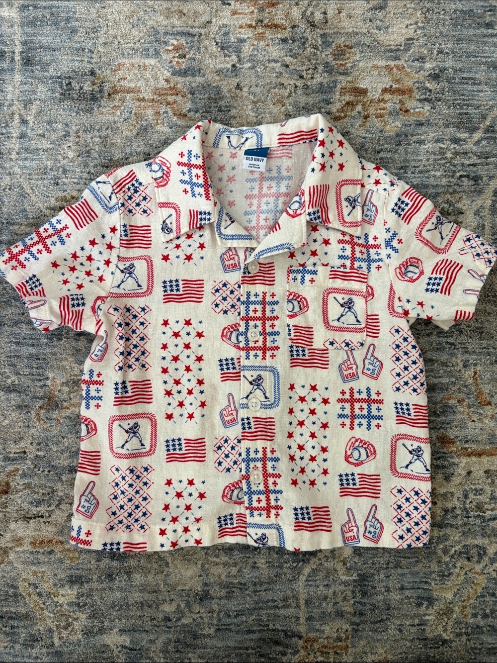 Old Navy Kids' Patriotic Red & Blue Short-Sleeve Button Down Shirt, 2T